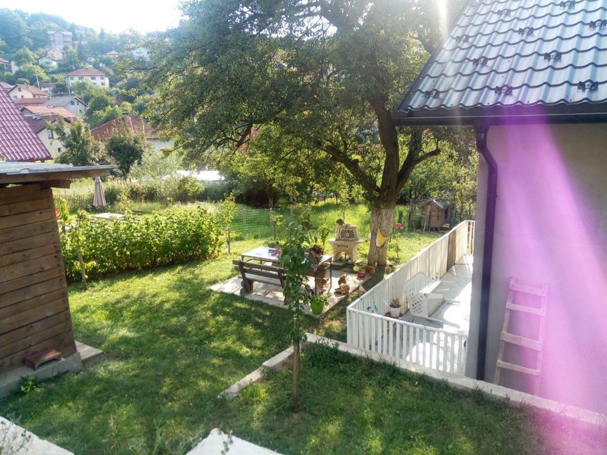 Hotonj Apartman All Seasons מראה חיצוני תמונה